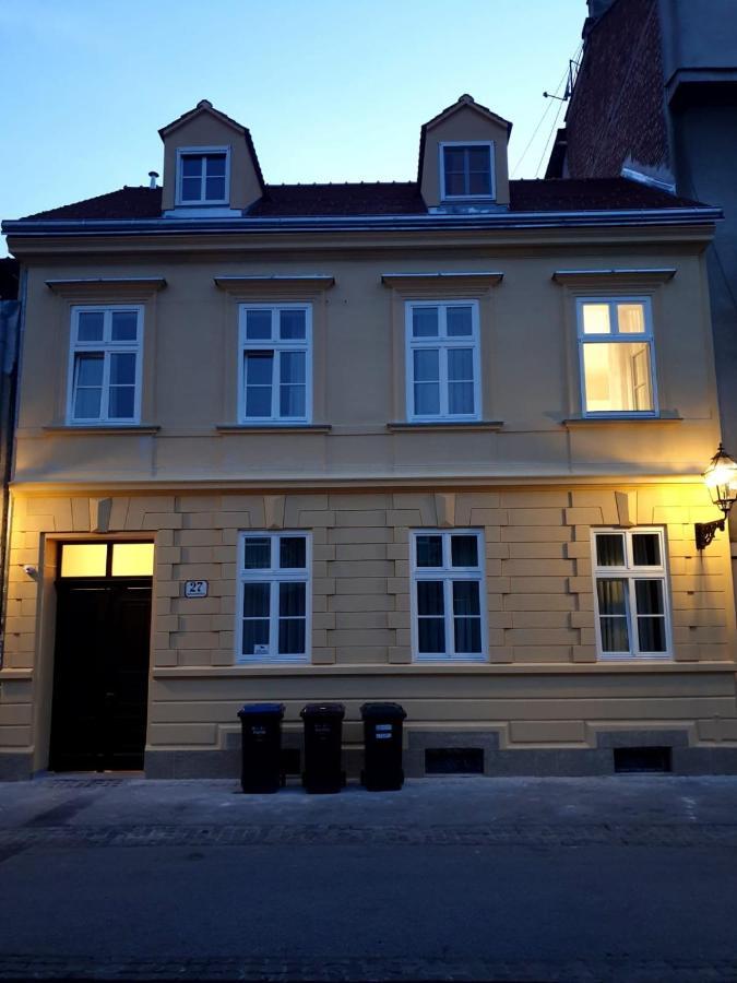 Apartments Beautiful You Are 1 Загреб Екстериор снимка