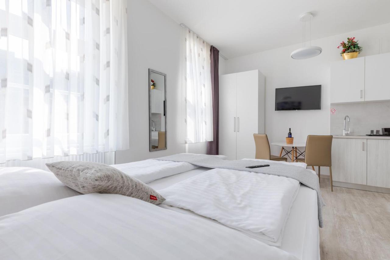 Apartments Beautiful You Are 1 Загреб Екстериор снимка