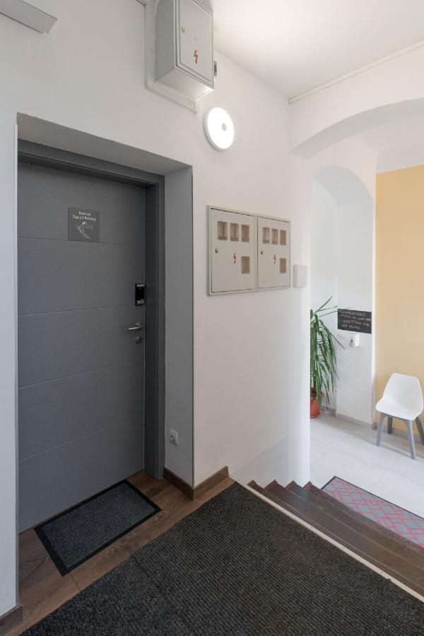 Apartments Beautiful You Are 1 Загреб Екстериор снимка
