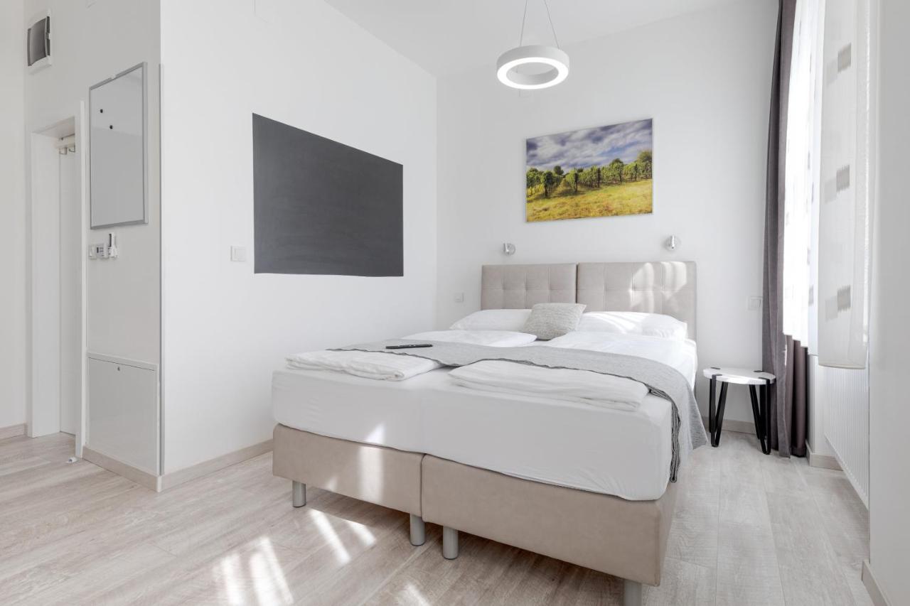 Apartments Beautiful You Are 1 Загреб Екстериор снимка